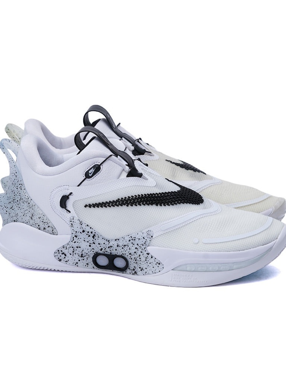 The Nike Adapt BB 2.0 Oreo (US Charger) BNIB Brand New